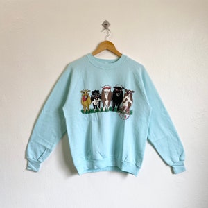 80s Graphic Cow Crewneck Sweatshirt Print Logo Green Color Men’s L