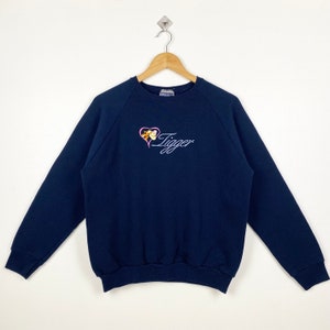 90s Disney Winnie The Pooh ‘Tigger’ Crewneck Sweatshirt Embroidery Logo Blue Color Women’s M