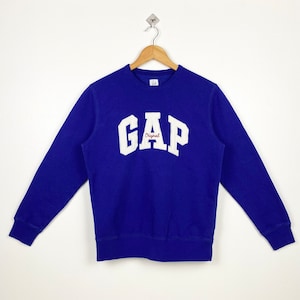 Vintage Gap Crewneck Sweatshirt Embroidery Logo Blue Color Men’s S