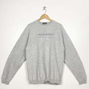 Vintage Charlevoix Michigan Crewneck Sweatshirt Embroidery Logo Grey Color Men’s L