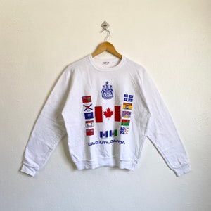 90s Calgary, Canada Crewneck Sweatshirt Print Logo White Color Men’s L