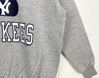 Vintage MLB New York Yankees Crewneck Sweatshirt Print Logo