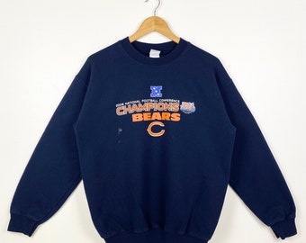 Vintage Distressed NFL Chicago ‘Bears’ Crewneck Sweatshirt Print Logo Blue Color Men’s M