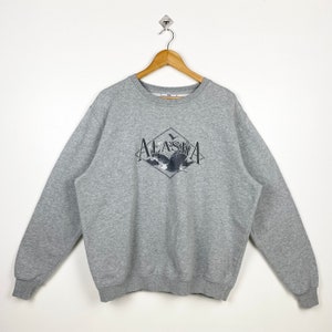 Vintage Alaska Crewneck Sweatshirt Embroidery Logo Grey Color Men’s XL