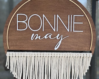 Macrame nursery name sign, Boho name sign, wood and macrame round name room sign
