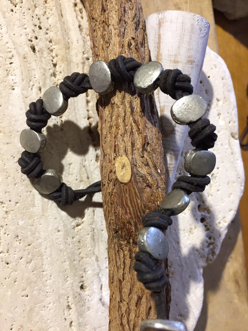 Unisex leather bracelets