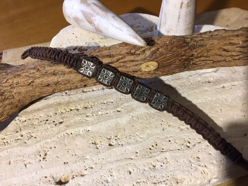 Unisex leather bracelets