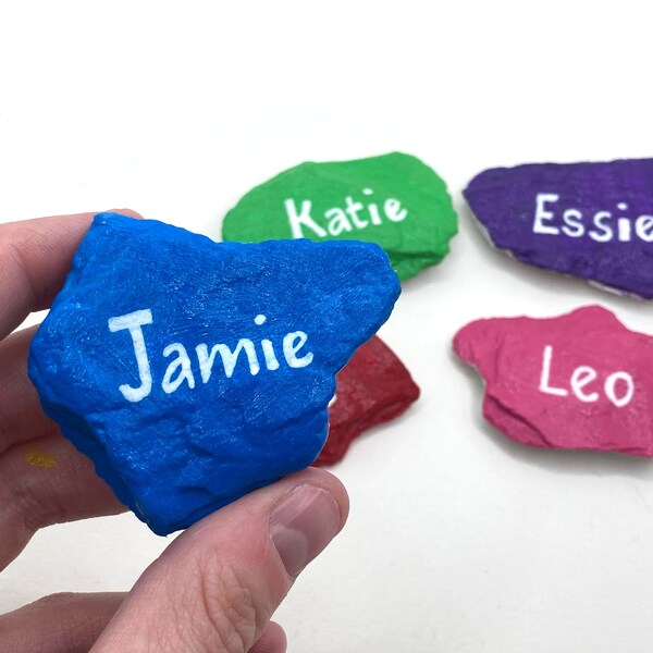 Simple Personalised name family slate - Hand painted slate - Grave Marker - Memorial Stone - Customisable - Keepsake rock - Fairy Garden