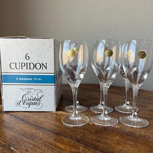 Cristal d’Arques Cupidon Pattern Set of 6 Champagne flutes