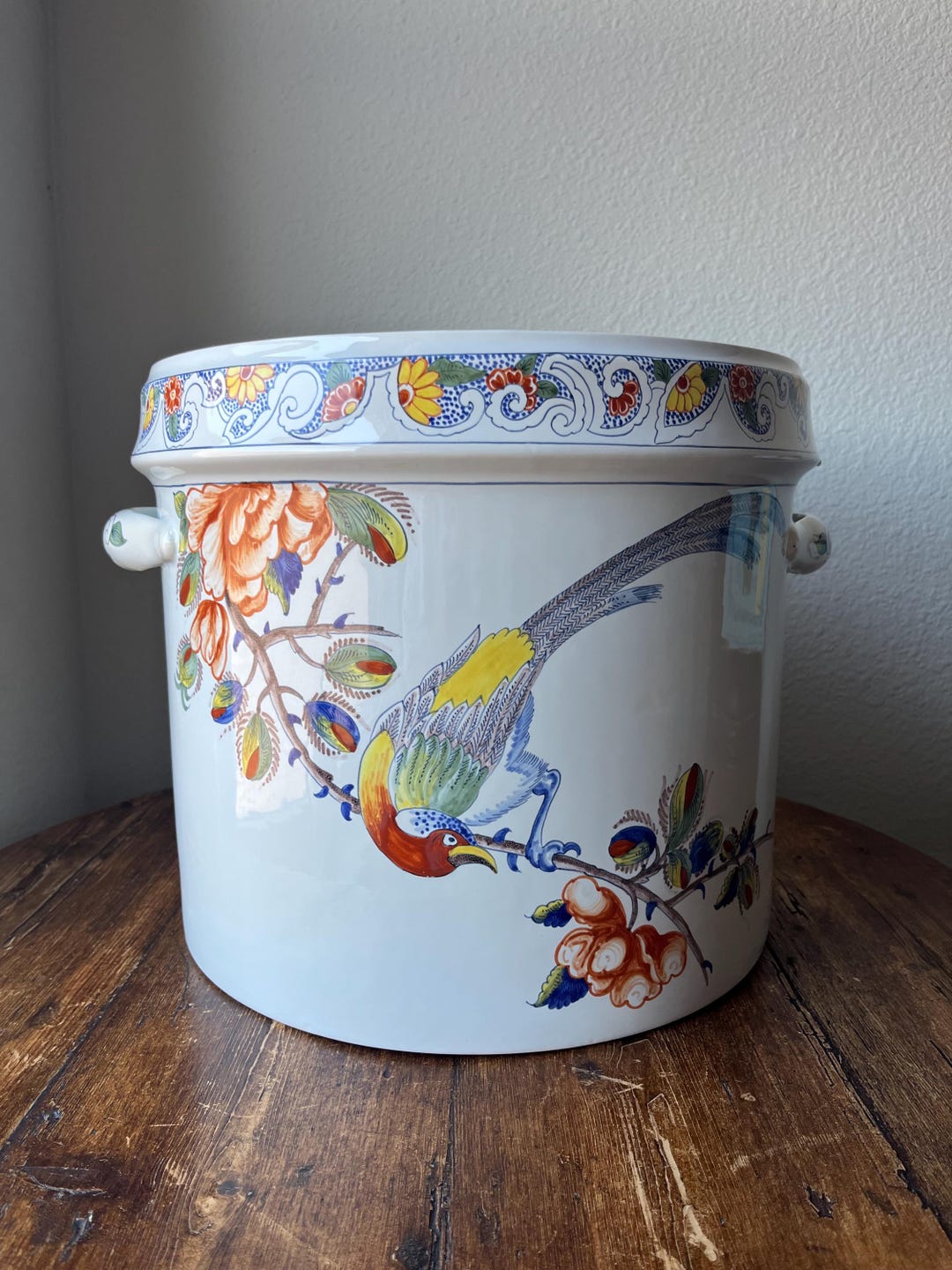 ティファニー（Tiffany & Co.）フランス工房　ハンドペイント　陶器 Tiffany and Co, Hand Painted Faience Planter Jardiniere Made in