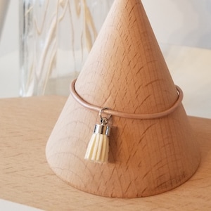 Pulsera de cuero con borlas personalizada, pulsera con inicial hecha a mano, pulsera con nombre, pulsera minimalista, pulsera con letras, regalo para mejor amiga