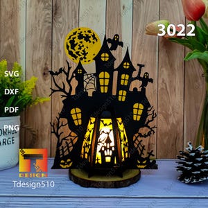 Lanterna della casa stregata di Halloween Carta tagliata Scatola delle ombre 3D Scatola luminosa Scatola luminosa tagliata in carta File svg Fai da te Cricut, 3022B