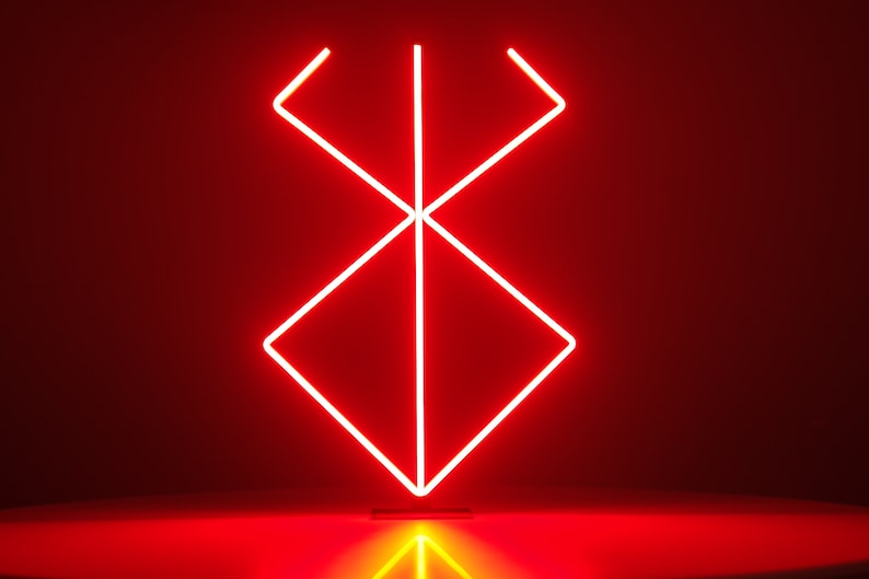 Светодиодная лента rgb 5050. Дуки 65 академ сити. Smd5050 led chip. Led brand. Компания бранд.