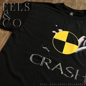 UNISEX T-SHIRT CRASH