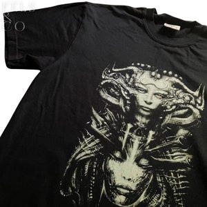 BIOMECHANICAL GIGER UNISEX T-Shirt