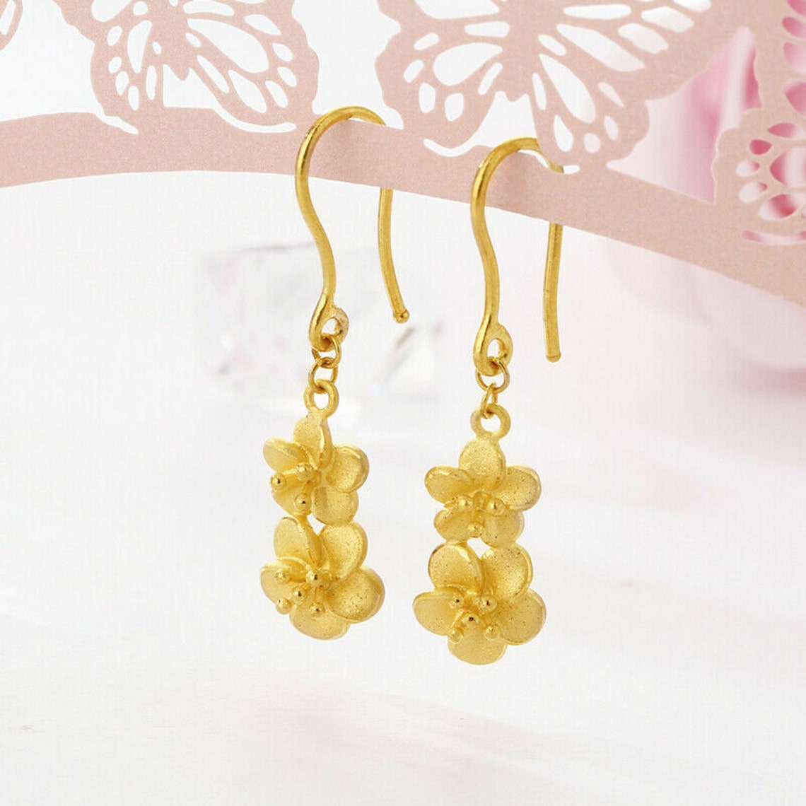14k Gold Flower Earrings Flower Charm Earrings Solid Gold Etsy
