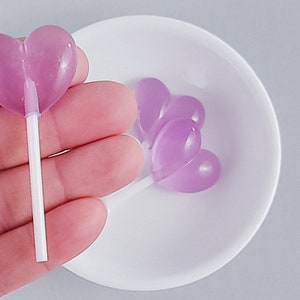 Light Purple Faux Heart Suckers  | 3 ct.