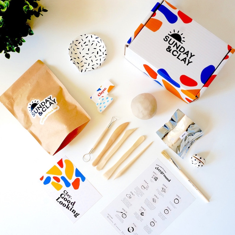 All that's included in this home DIY pottery kit - perfect for beginners