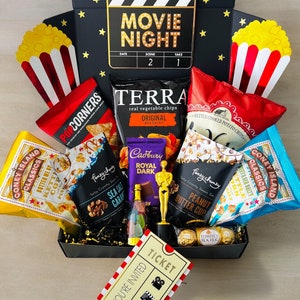 Movie Night Gift Box, At Home Movie Night, Gourmet popcorn, Corporative gifts, Movie night Date, Family Night, Date Night, company gift