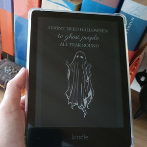 DARK MODE kindle lock screen for basic & paperwhite, instant digital download .epub, bookish, book girly, kindle girly, halloween, ghost