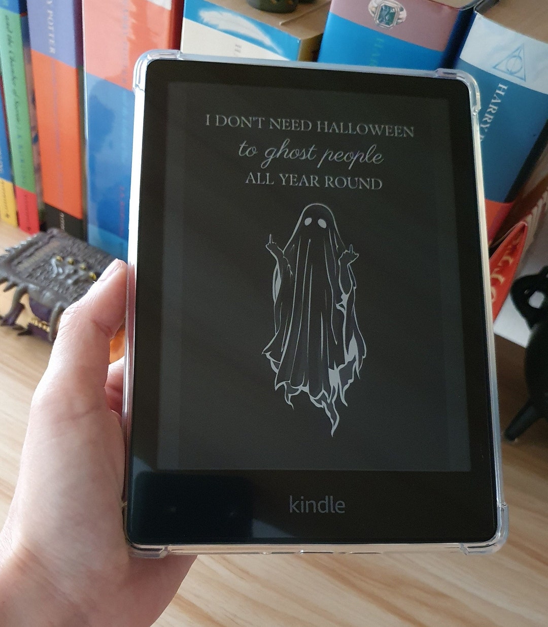 Kindle Lock Screen for Basic & Paperwhite, Instant Digital Download .epub, Bookish, Book Girly