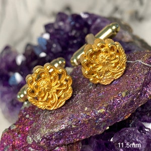 Chrysanthemum filigree Cufflinks