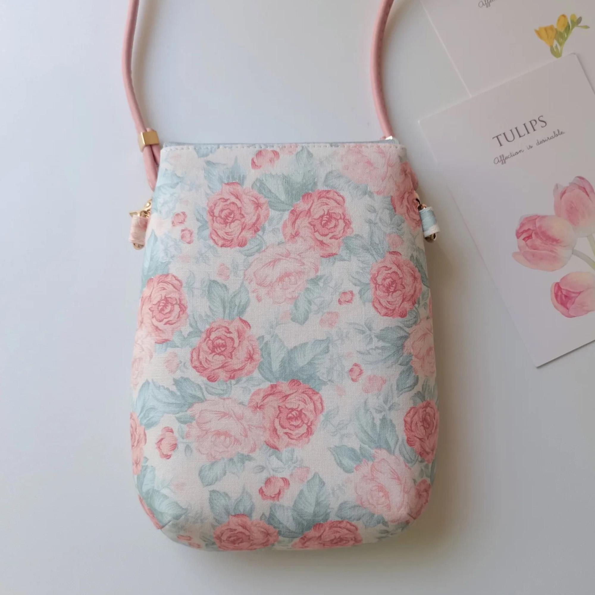 PDF Sewing Pattern & Photo Tutorial for Crossbody Phone Bag With Flap ...