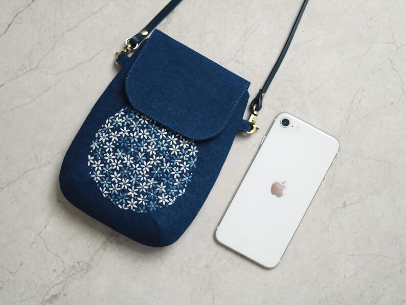 PDF Sewing Pattern & Photo Tutorial for Crossbody Phone Bag With Flap ...