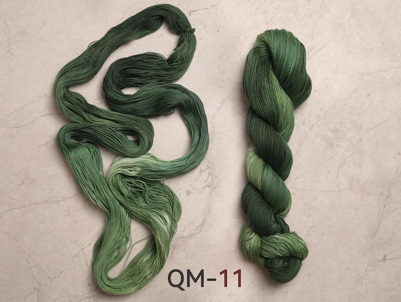 Fil sashiko teint végétal naturel | à broder - Fils de coton teints à la main et variés | Epaisseur moyenne QM07-15 QM-11