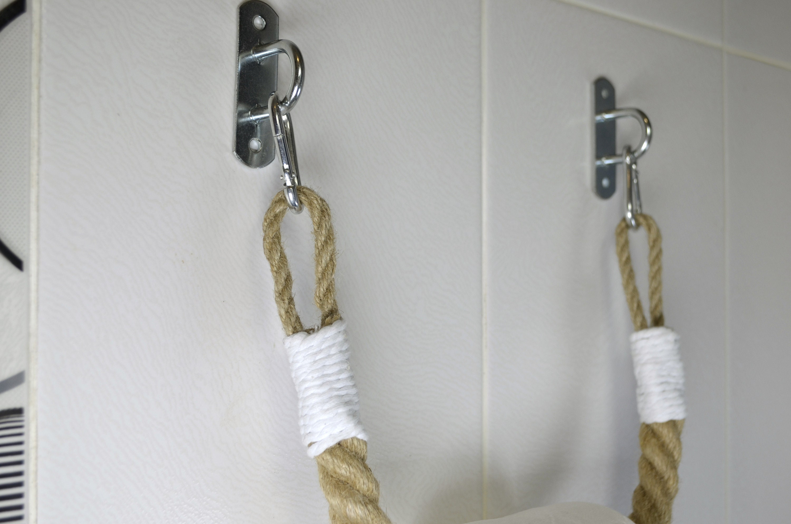 Thesis towel rail image