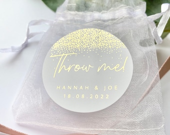Etiquettes décoratives de luxe « Jetez-moi » confettis pour cadeaux de mariage avec noms et date personnalisés