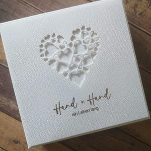 Geldgeschenk, Verpackung zur Hochzeit in Weiß und Gold - personalisierbar