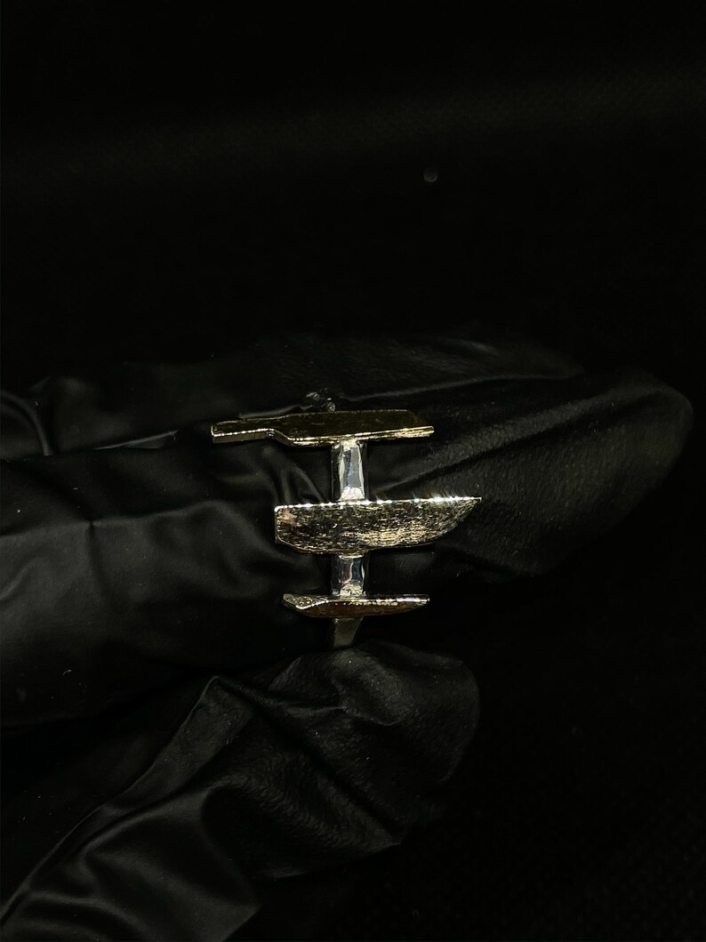 Sterling Silver and 10k Gold Mens Ring Size 11.5 US die Krone