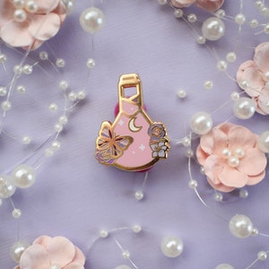 Potion Bottle Enamel Pin | Herbal, Halloween, Witchy Lapel Pin