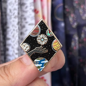 Space (Destiny) Enamel Pin | Bungie, Ghost, Guardian Lapel Pin