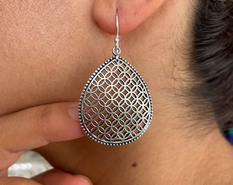 Silver Flower of Life earrings - Ethnic silver metal earrings - Bohemian earrings