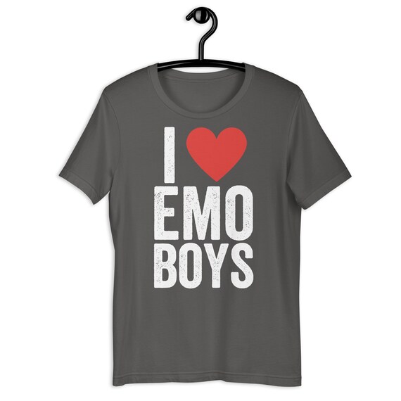 I Love Emo Boys T-Shirt , I Heart Emo Boys Shirt All Sizes Emo Boys Lovers  Tee