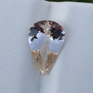 Peach Morganite Pear: Natural June Birthstone, 2.15 ct (11.5x7.7x4.2mm)
