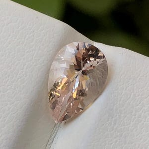 Natural Peach-Pink Morganite Pear: June Birthstone, 1.50 ct