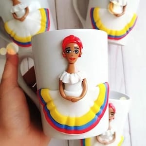 Colombian palenquera Doll mug gift,Colombian Mom gift for Folk Art birthday or Colombian wedding, Colombian art dress Souvenir, Cartagena