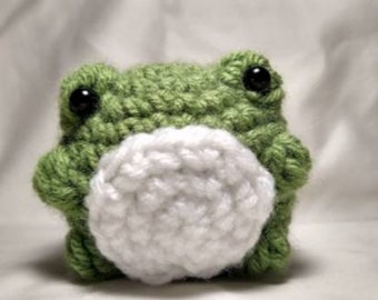 Easy frog crochet PATTERN, cute frog, green, crochet animals, cottagecore crochet, gift ideas, crochet pattern