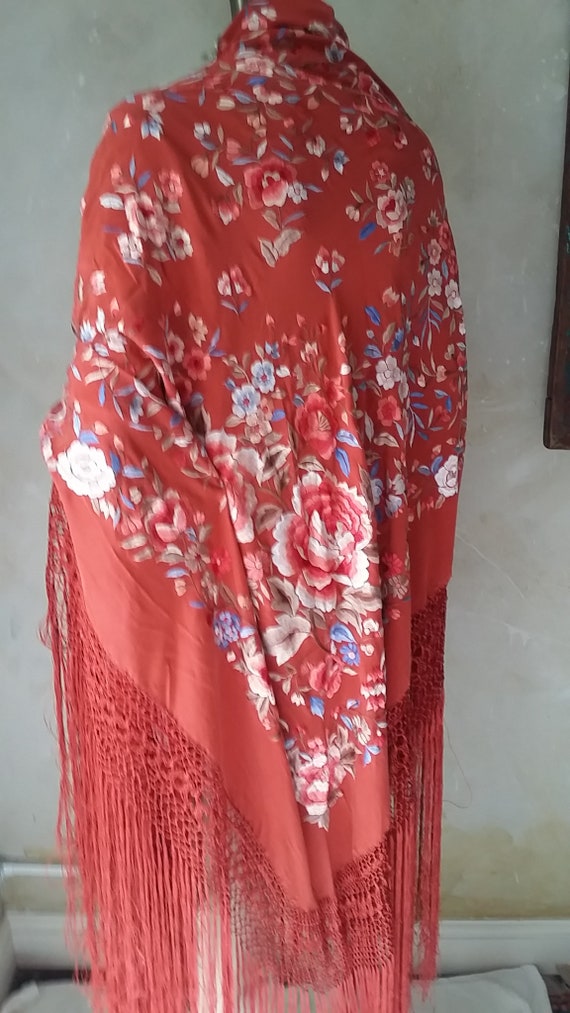 1930s Chinese Embroidered Silk Piano shawl