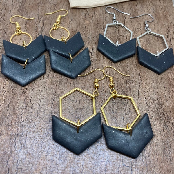 Boucles d’oreilles pendantes noires flèches breloques hexagonales dorées argentées rondes triangles acier attaches acier inoxydable