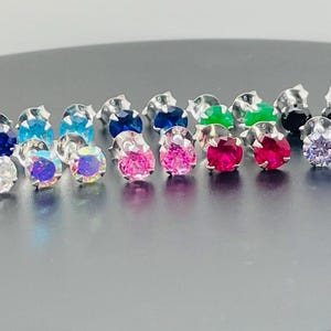 925 Sterling Silver Round Earrings Studs Tiny Small One Pair