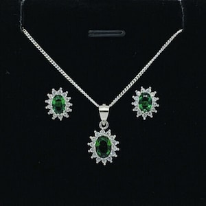 925 Sterling Silver Emerald Green Cluster Necklace & Earring Set May Birthstone Fast Shipping Gift Boxed