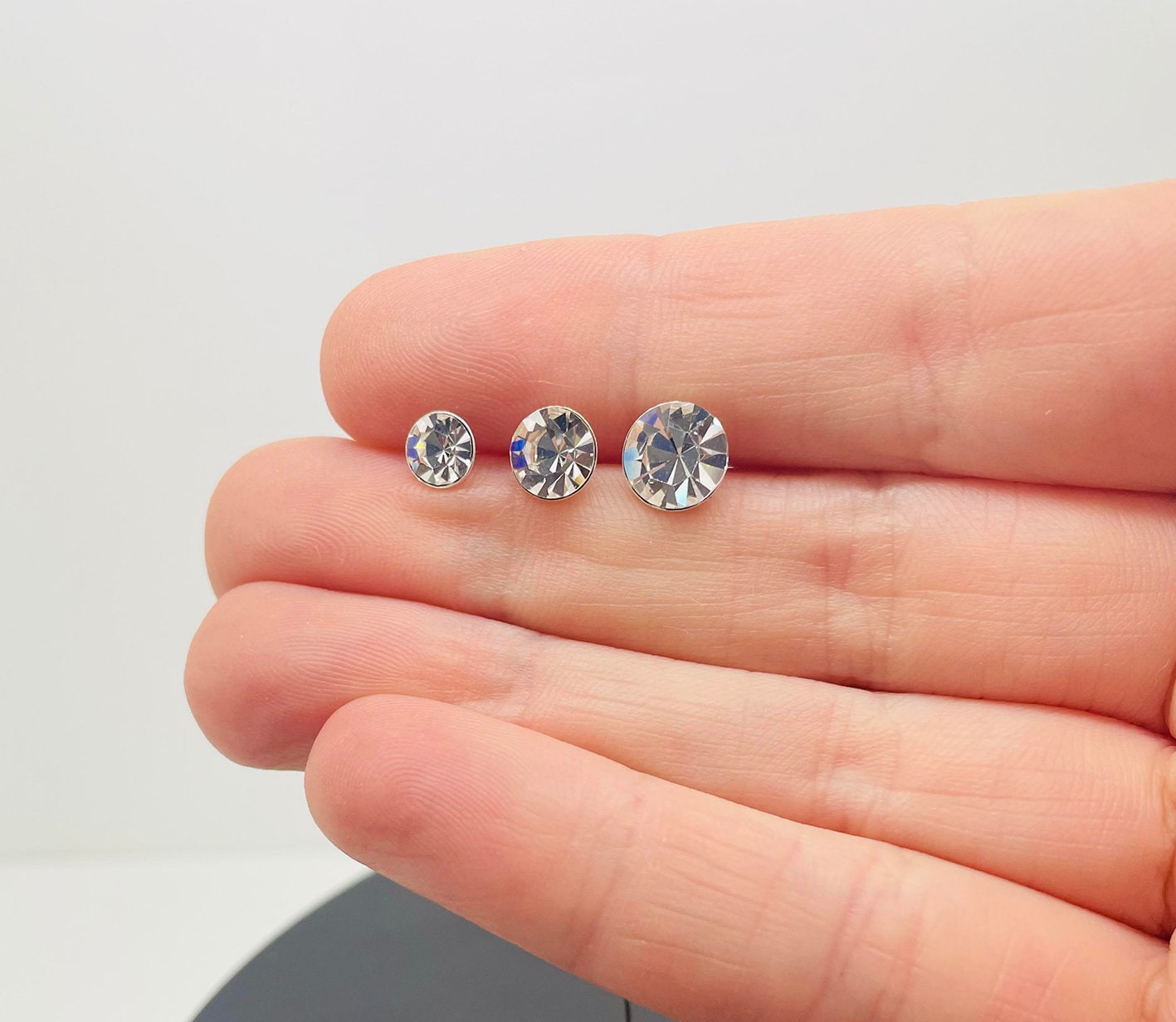 925 Sterling Silver Round Crystal Clear Earrings Studs Tiny