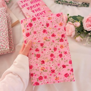 Pink Floral Book Cover: Adjustable Paperback Protector with Lace