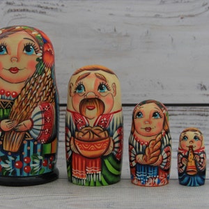 Ukrainian Family Hand Painted Nesting Doll 5 pieces, Ukrainian Doll 4.72&#39;&#39; or 12 cm, Wooden Toy Home Decor Kids Gift Kids MADE IN UKRAINE