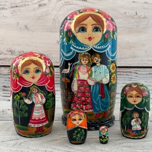 Made in Ukraine Nesting Doll, Ukrainian Wooden Doll 5 pieces 4.72&#39;&#39; or 12 cm, Wooden Nesting Doll, Hand Painted Christmas gift