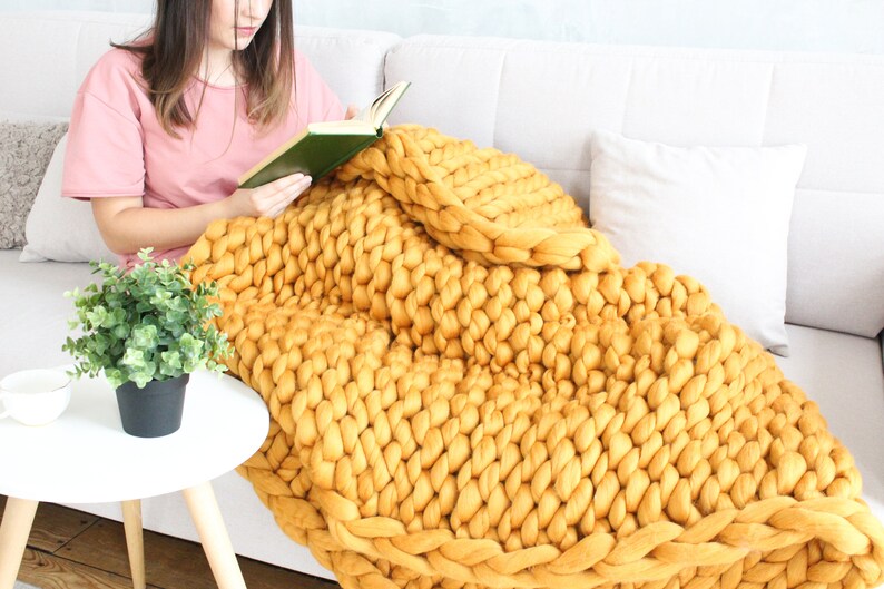 Home decor grandma gift Chunky knit blanket merino wool Big throw blanket